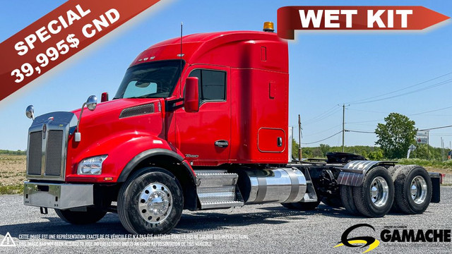 2015 KENWORTH T880 HIGHWAY / SLEEPER TRUCK / TRACTOR in Heavy Trucks in Oshawa / Durham Region - Image 2