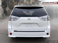 Engine: Gas V-6 3.5L L/100Km City: 12.5 L/100Km Hwy: 8.9 Safety Equipment Electronic Stability Contr... (image 3)
