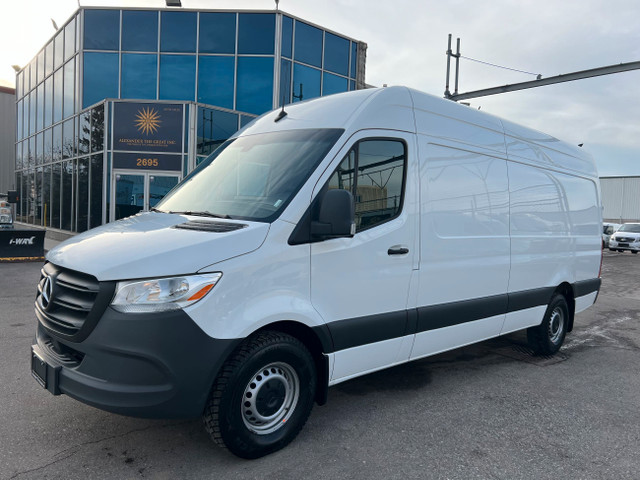 2023 Mercedes-Benz Sprinter Van Sprinter 2500 - CARGO-170 WB in Cars & Trucks in Oakville / Halton Region