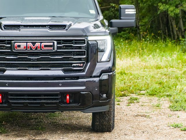2025 GMC Sierra 3500HD AT4 in Cars & Trucks in Edmonton - Image 4