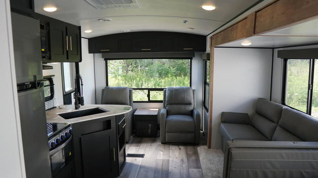 2022 Keystone RV Springdale 266RL in Travel Trailers & Campers in Ottawa - Image 4