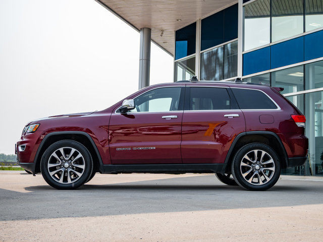 2018 Jeep Grand Cherokee Limited in Cars & Trucks in Barrie - Image 4