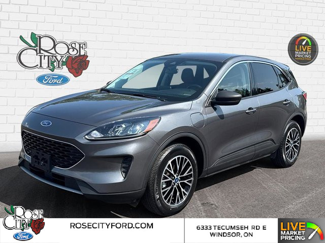 2022 Ford Escape SE Plug-In Hybrid | Heated Seats in Cars & Trucks in Windsor Region