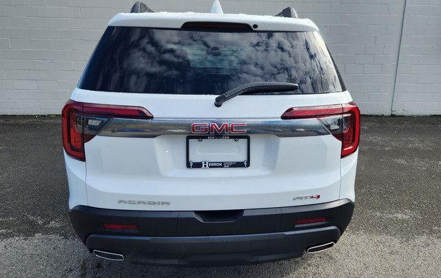 2023 GMC Acadia AT4 in Cars & Trucks in New Glasgow - Image 4