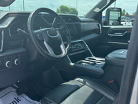 DENALI RESERVE PACKAGE / STERLING METALLIC EXTERIOR W/ BLACK INTERIOR4.99% FINANCE UP TO 60 MONTHSEx... (image 8)