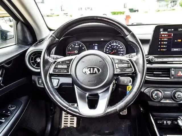 2020 Kia Forte5 EX Blind Spot Heated Front Seats Bluetooth in Cars & Trucks in Mississauga / Peel Region - Image 26