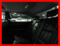 2017 LEXUS ES350 CARFAX VERIFIED, CLEAN TITLE 232,000KM AUTOMATIC TRANSMISSION SILVER EXTERIOR ON BL... (image 9)