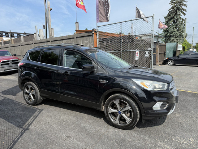 2017 Ford Escape SE AWD in Cars & Trucks in Ottawa - Image 4