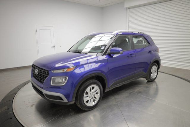 2022 Hyundai Venue Preferred in Cars & Trucks in Calgary - Image 4