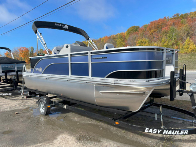 SunCatcher - Select 20FC w/Yamaha F70LA and Trailer in Powerboats & Motorboats in North Bay