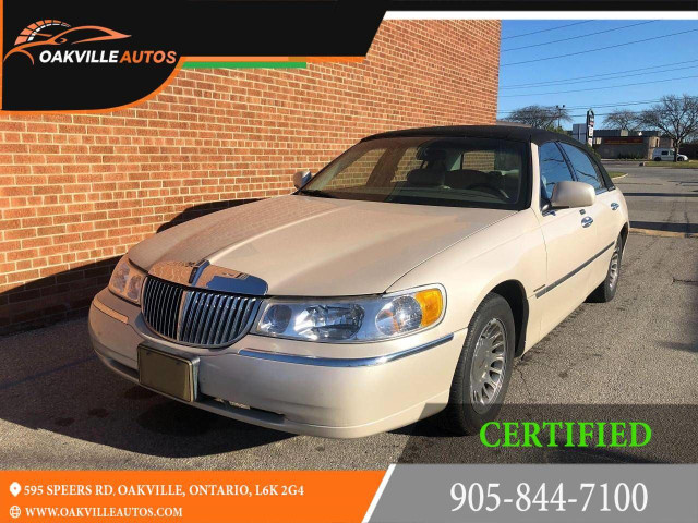 2001 Lincoln Town Car Cartier/ LOW KM 139 K KM/NO ACCIDENTS FULL in Cars & Trucks in Oakville / Halton Region