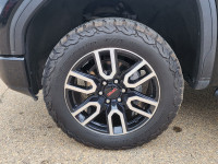 6.2L V8|HEATED & COOLED LEATHER FRONT BUCKET SEATS|HEATED REAR SEATS|SUNROOF|360 CAMERA|BOSE|HEADS U... (image 4)