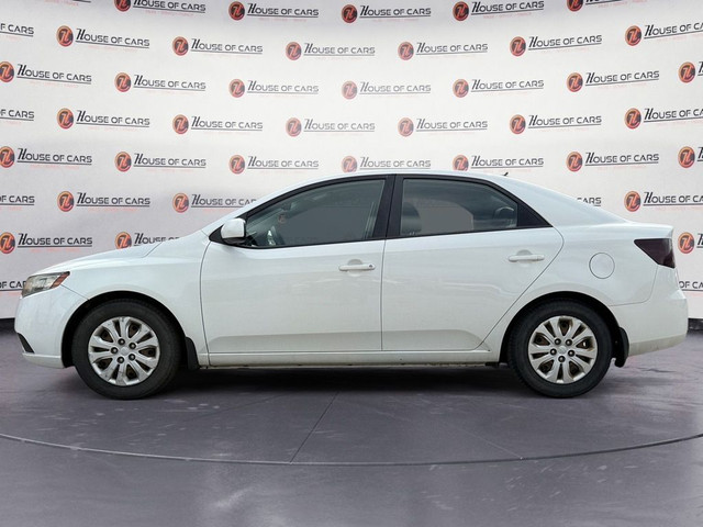 2012 Kia Forte 4dr Sdn Man LX in Cars & Trucks in Calgary - Image 2