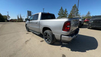 This 2025 RAM 1500 SPORT CREW CAB 4X4 has the following options Cloth/Vinyl Bucket Seats, Remote Sta... (image 8)
