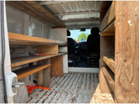 NO ACCIDENTS!! SHELVING, A/C, KEYLESS ENTRY, AM/FM RADIO, CRUISE CONTROL, CLOTH INTERIOR, POWER WIND... (image 4)