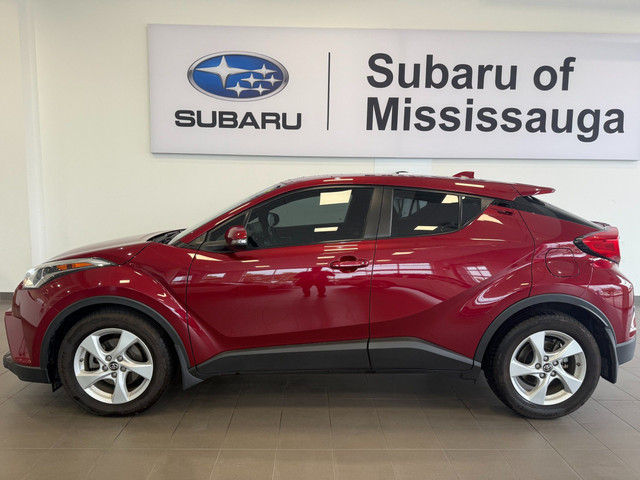 2019 Toyota C-HR C-HR | CLEAN CARFAX | LOW KM | REVERSE CAMERA | in Cars & Trucks in Mississauga / Peel Region - Image 4