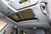 Special Finance Price: $31,999 | Cash Price: $33,499 2021 Toyota RAV4 Limited Hybrid AWD - No Accide... (image 9)