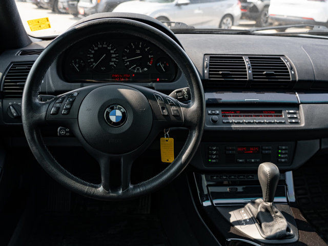 2002 BMW X5 Series 3.0i in Cars & Trucks in Barrie - Image 2