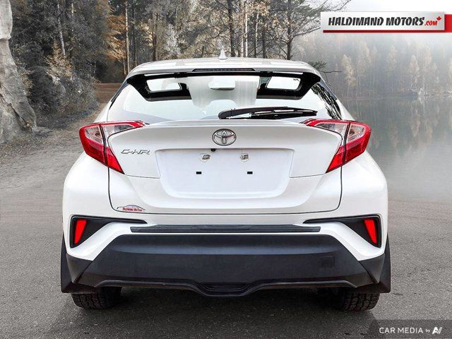 2020 Toyota C-HR XLE Premium in Cars & Trucks in Hamilton - Image 4