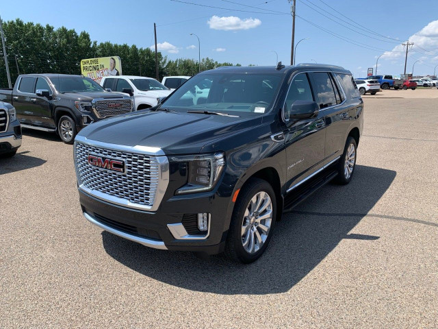 2021 GMC Yukon in Cars & Trucks in Medicine Hat - Image 3