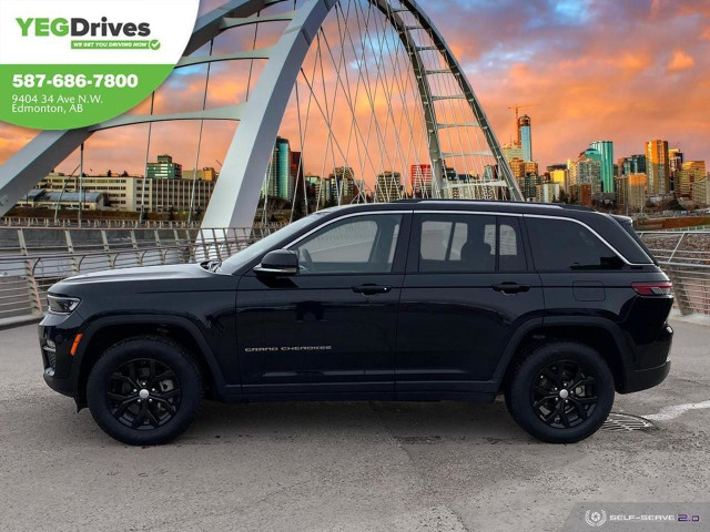 2023 Jeep Grand Cherokee Limited in Cars & Trucks in Edmonton - Image 2