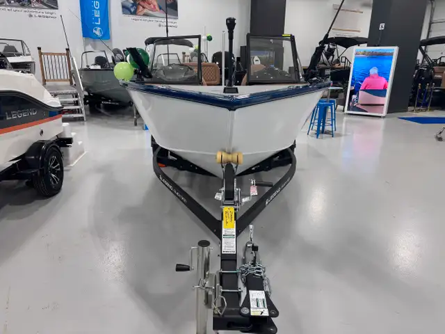 2025 Legend 17 XT  in Powerboats & Motorboats in Barrie - Image 6