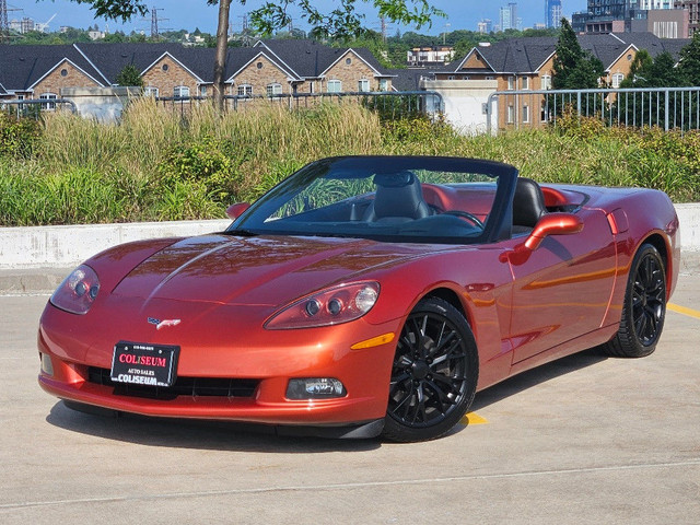 2005 Chevrolet Corvette CONVERTIBLE-Z06 STYLE WHEELS-BACK UP CAM in Cars & Trucks in City of Toronto