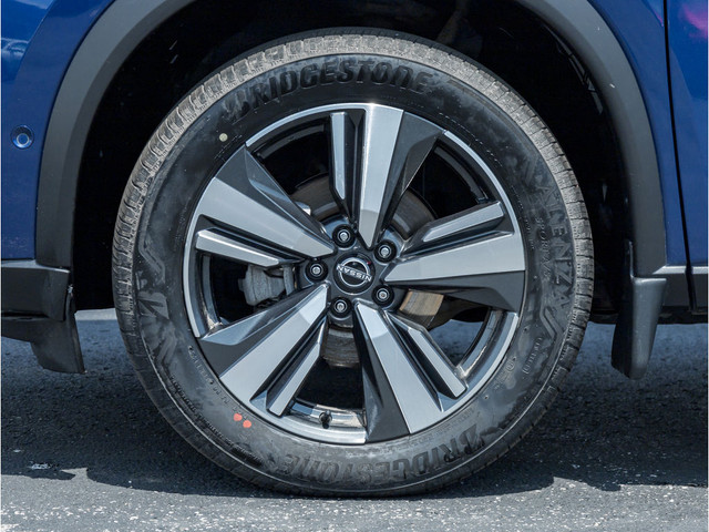 2022 Nissan Rogue Platinum in Cars & Trucks in Oshawa / Durham Region - Image 4