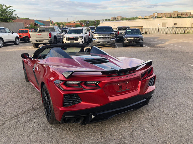 2024 Chevrolet Corvette Stingray Z51 PERFORMANCE PACKAGE | SU... in Cars & Trucks in London - Image 3