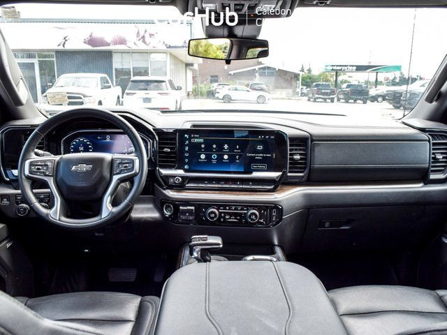 2023 Chevrolet Silverado 1500 RST 4WD Crew Cab 147 MultiPro in Cars & Trucks in Mississauga / Peel Region - Image 2