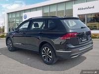 This Volkswagen Tiguan delivers a Intercooled Turbo Regular Unleaded I-4 2.0 L/121 engine powering t... (image 2)