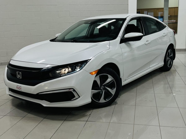 Honda Civic LX 2019 : Découvrez l'Excellence in Cars & Trucks in Saguenay - Image 2