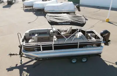Sport Fish 20 DLX - Best Pontoon Boat, LIMITED SUPPLY MODEL $67,995 -$5,000 [SUPER SUMMER SALE] $62,...