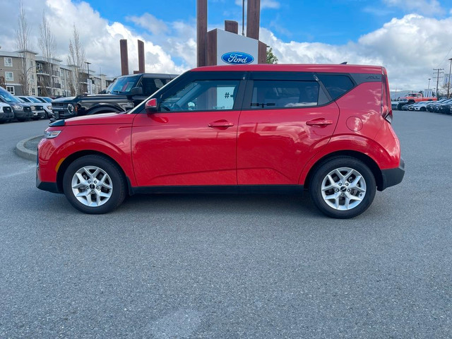  2022 Kia Soul No Accidents | Tuxmat Mats in Cars & Trucks in Cowichan Valley / Duncan - Image 2