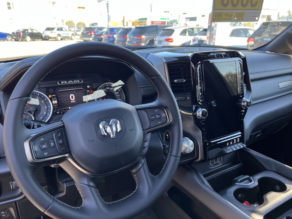 2022 Ram 1500 SPORT