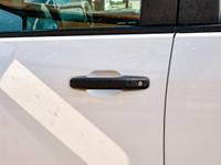 Welcome To Sherwood Park Chevrolet. The #1 Volume Chevrolet Dealer in Canada. This Chevrolet SILVERA... (image 7)