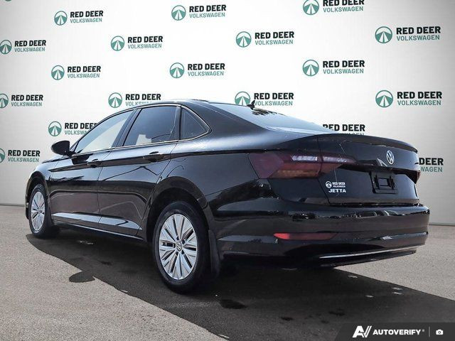 2019 Volkswagen Jetta Comfortline | Heated Front Seats | in Cars & Trucks in Red Deer - Image 4