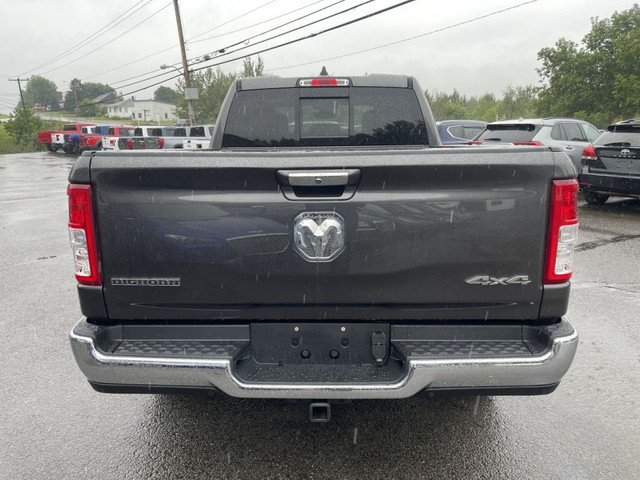 2019 Ram 1500 BIG HORN QUAD CAB V6 3.6L 4X4 MAGS 20 in Cars & Trucks in Thetford Mines - Image 4