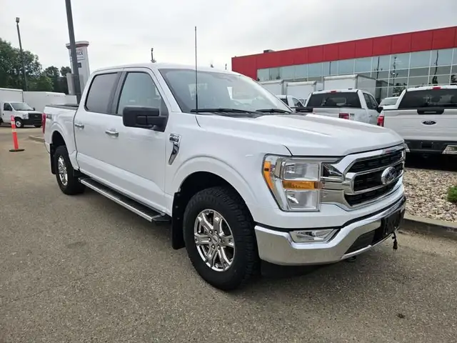 2023 Ford F-150 XLT 4WD SuperCrew 5.5' Box, 3.3L V6 Gas, XTR Pac in Cars & Trucks in St. Albert - Image 9