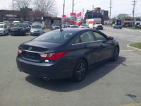 2013 Hyundai Sonata 156000 KM Price $7999 ON or QC Safety Included Warranty Included Carfax Included... (image 3)