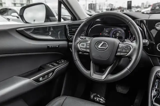 2022 Lexus NX NX 350h / camera / bluetooth / volant chauffant Bi in Cars & Trucks in Laval / North Shore - Image 37
