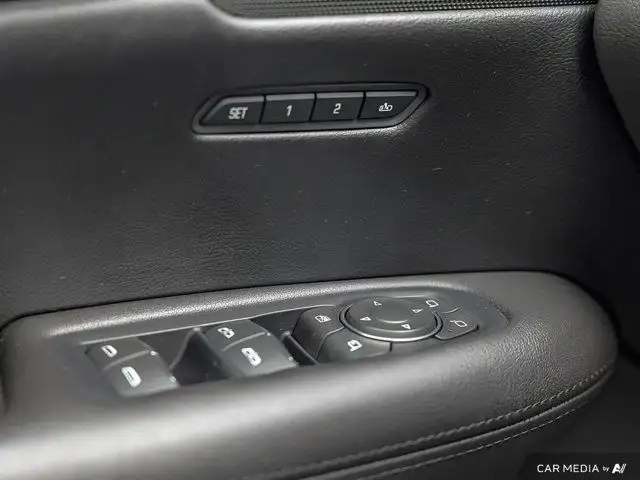 2018 Cadillac XT5 Luxury AWD | Navigation | AWD | Sunroof in Cars & Trucks in Windsor Region - Image 21