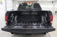 1500 Classic SLT Warlock Engine: Regular Unleaded V-8 5.7 L/345 Other Equipment 3.92 REAR AXLE RATIO... (image 9)