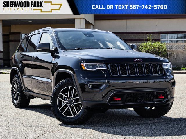 2021 Jeep Grand Cherokee Trailhawk 5.7L in Cars & Trucks in Strathcona County