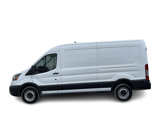 2020 Ford Transit Cargo Van 250 MED ROOF 148 EMPATTEMENT + BOITE in Cars & Trucks in City of Montréal - Image 2