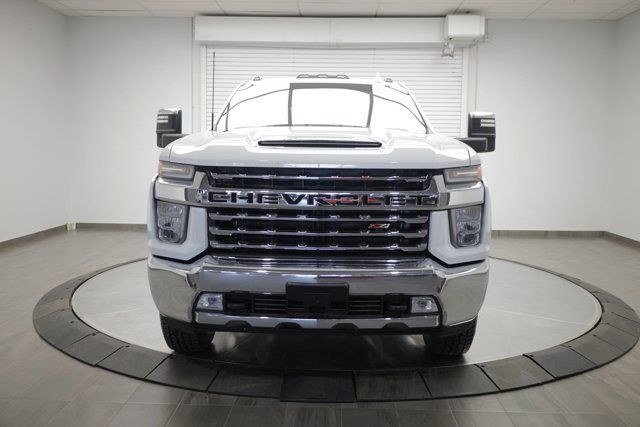 2023 Chevrolet Silverado 3500HD LTZ in Cars & Trucks in Calgary - Image 2