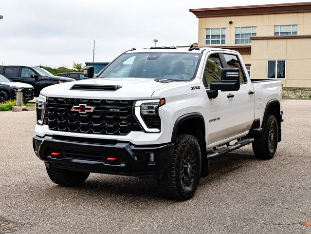 2024 Chevrolet Silverado 2500HD ZR2 6.6L Duramax in Cars & Trucks in Strathcona County - Image 4