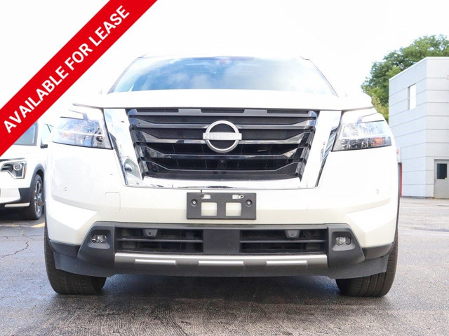 2023 Nissan Pathfinder SL AWD | Leather | Sunroof | ProPilot | C in Cars & Trucks in Oakville / Halton Region - Image 2