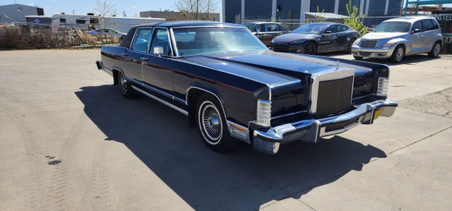 1979 Lincoln Continental Town Car - Excellent Shape in Cars & Trucks in St. Albert - Image 3