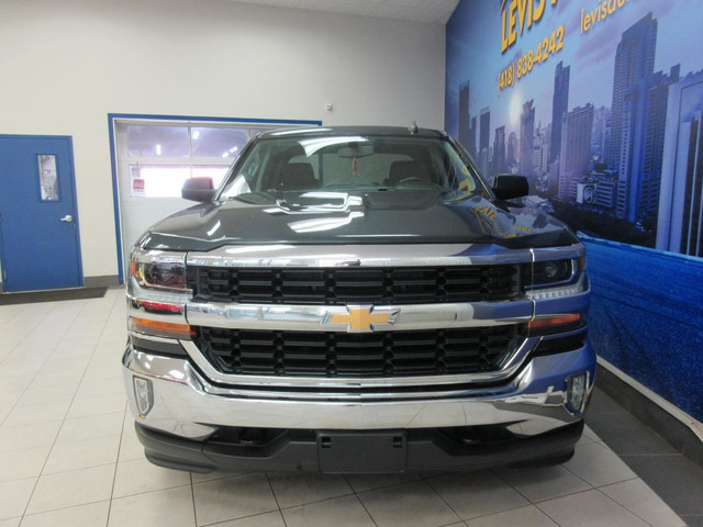CHEVROLET SILVERADO 1500 2017 LT CREW-CAB V8 5.3L 4X4 127 200 KM in Cars & Trucks in Lévis - Image 4